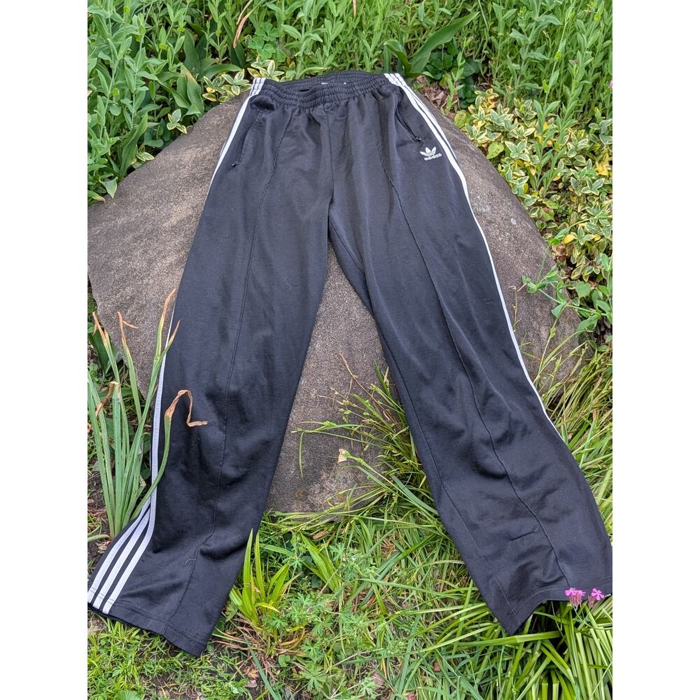 Adidas Originals Joggers Men’s Medium Black 3 Stripe Sweatpants